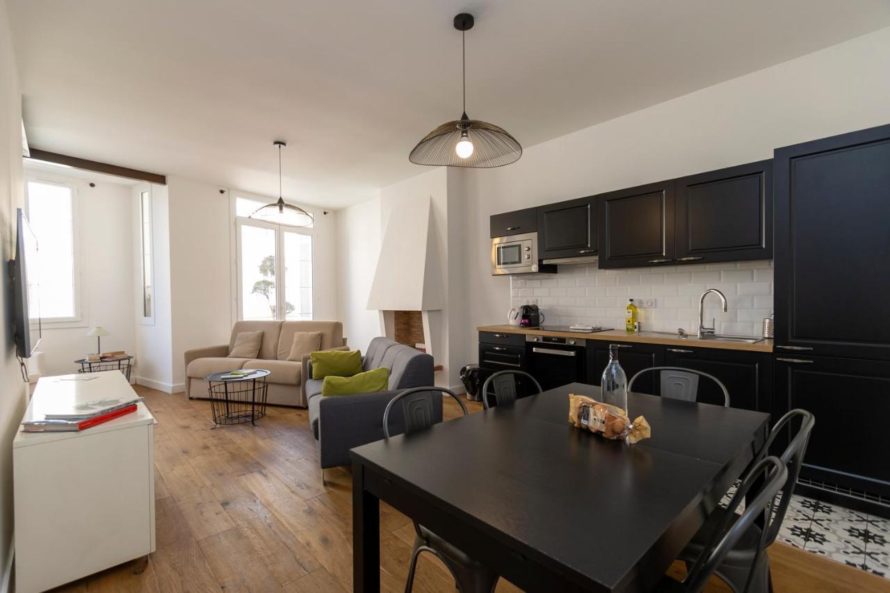Les Suites R Bonaparte - Appartements De Standing Au Coeur De La Vieille Ville Pietonne Ajaccio  Extérieur photo