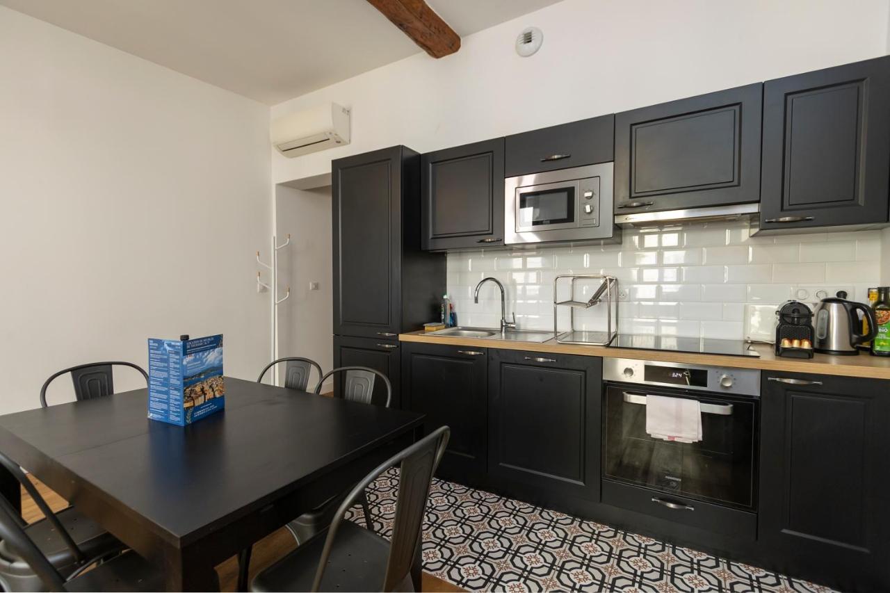 Les Suites R Bonaparte - Appartements De Standing Au Coeur De La Vieille Ville Pietonne Ajaccio  Extérieur photo
