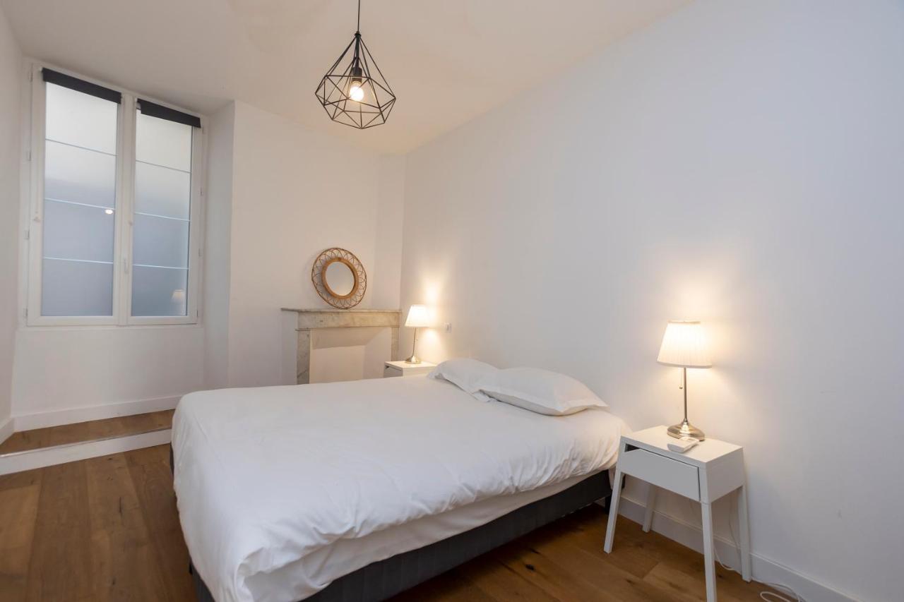 Les Suites R Bonaparte - Appartements De Standing Au Coeur De La Vieille Ville Pietonne Ajaccio  Extérieur photo