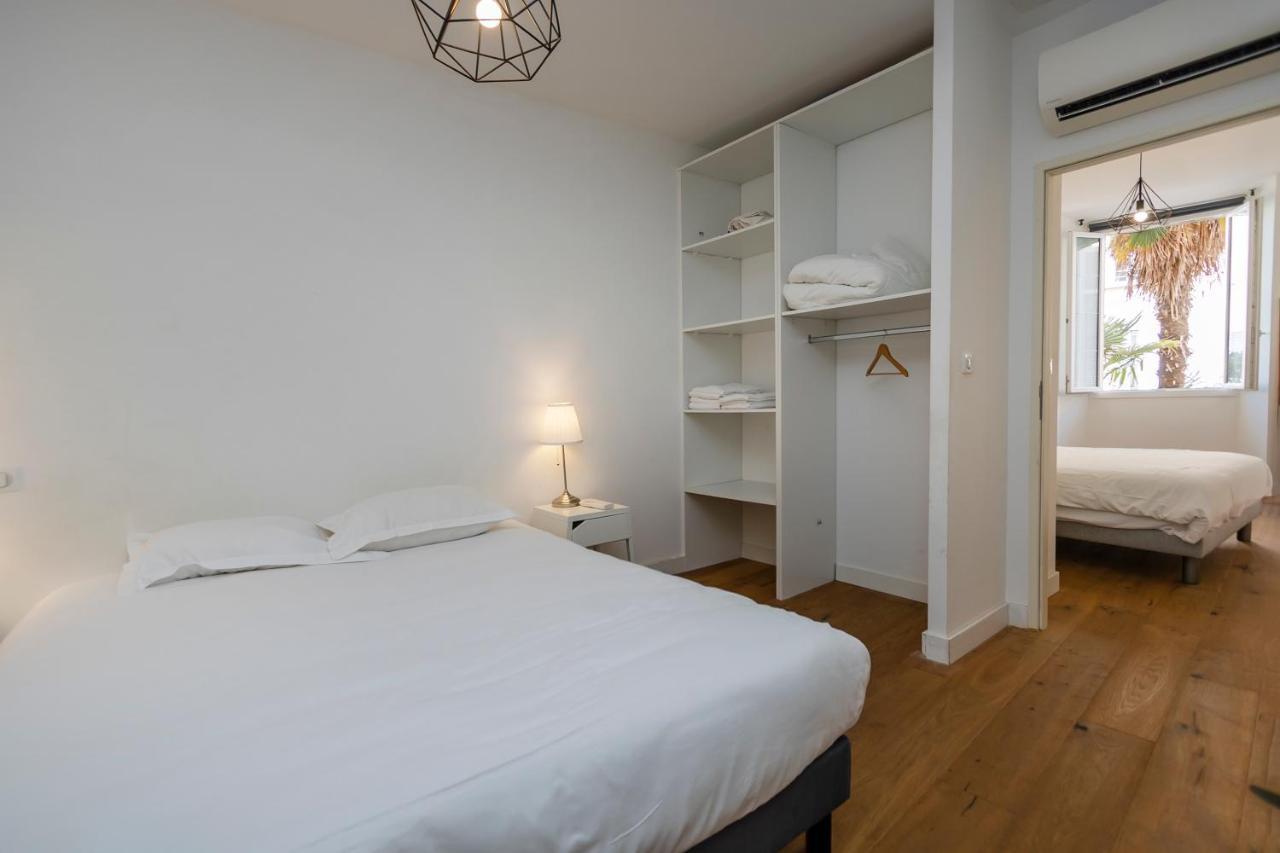 Les Suites R Bonaparte - Appartements De Standing Au Coeur De La Vieille Ville Pietonne Ajaccio  Extérieur photo