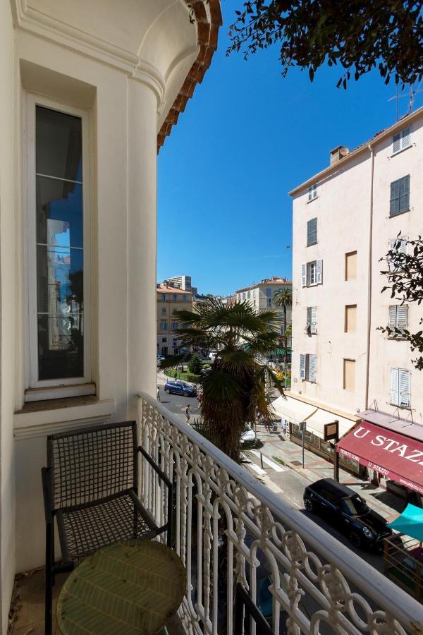 Les Suites R Bonaparte - Appartements De Standing Au Coeur De La Vieille Ville Pietonne Ajaccio  Extérieur photo