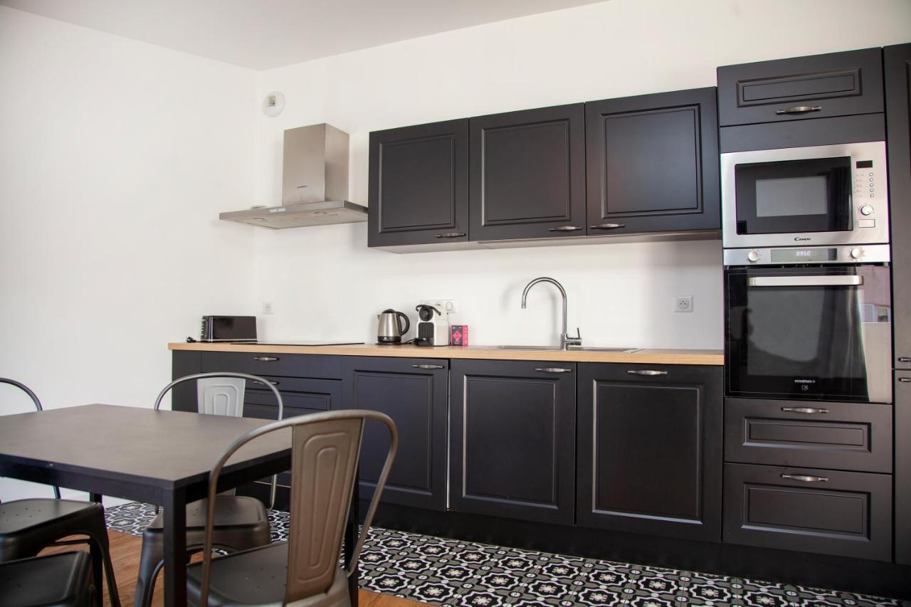 Les Suites R Bonaparte - Appartements De Standing Au Coeur De La Vieille Ville Pietonne Ajaccio  Extérieur photo
