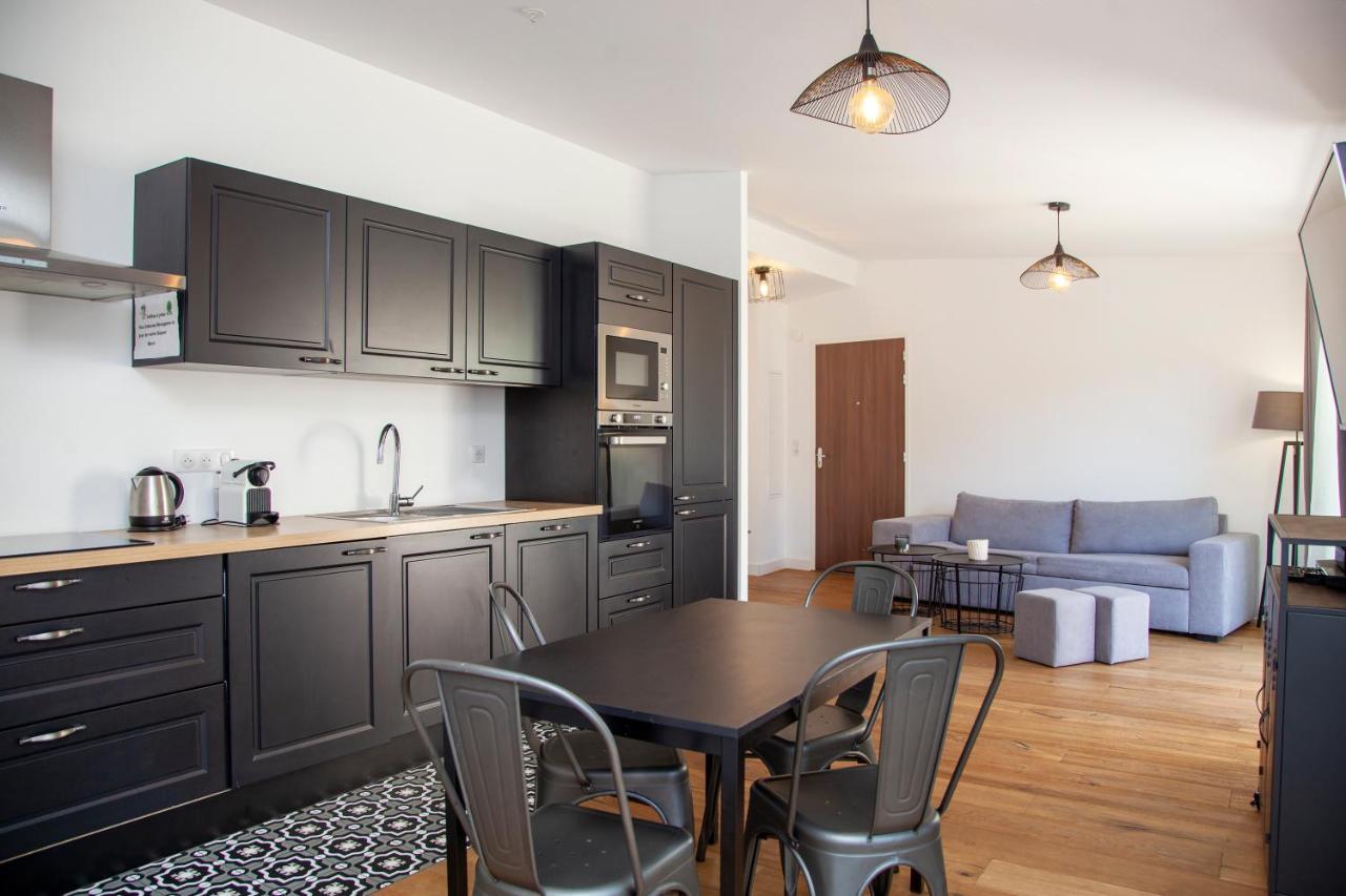 Les Suites R Bonaparte - Appartements De Standing Au Coeur De La Vieille Ville Pietonne Ajaccio  Extérieur photo