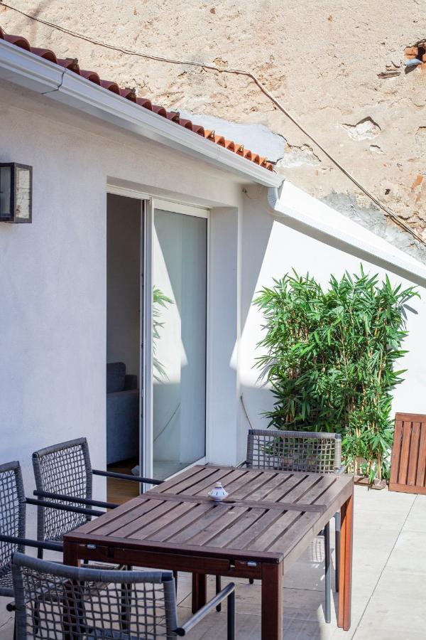 Les Suites R Bonaparte - Appartements De Standing Au Coeur De La Vieille Ville Pietonne Ajaccio  Extérieur photo