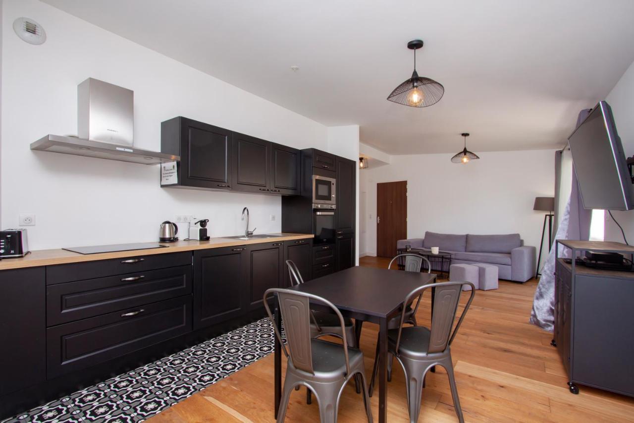 Les Suites R Bonaparte - Appartements De Standing Au Coeur De La Vieille Ville Pietonne Ajaccio  Extérieur photo