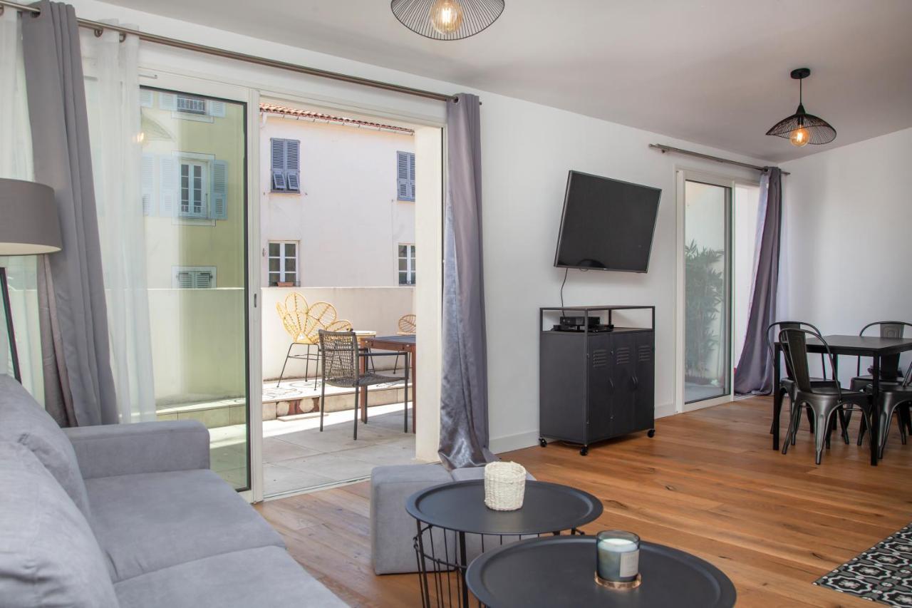 Les Suites R Bonaparte - Appartements De Standing Au Coeur De La Vieille Ville Pietonne Ajaccio  Extérieur photo